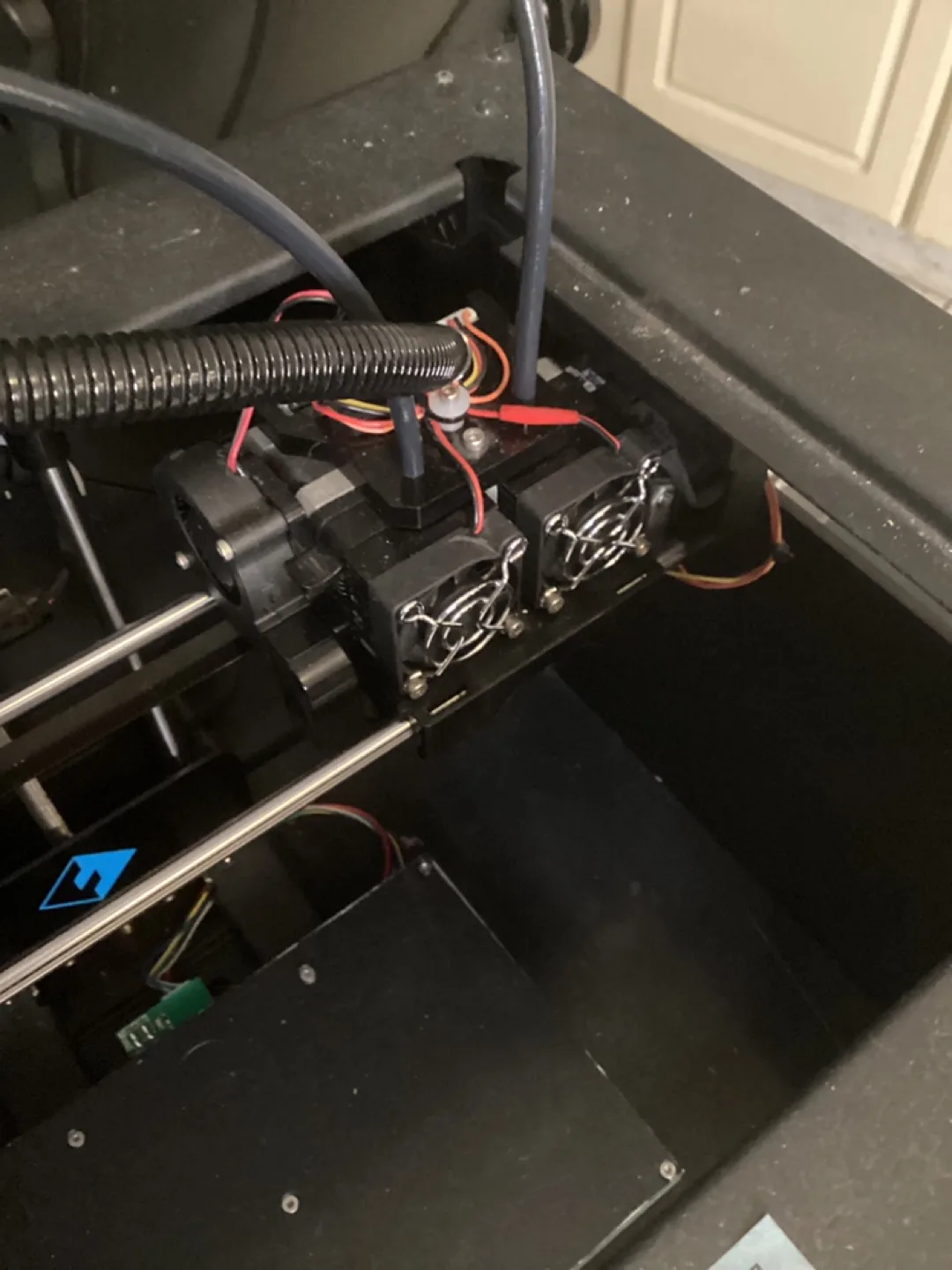 Flashforge Creator Pro Parts or Fixer Upper trade or buy image indicator(2)