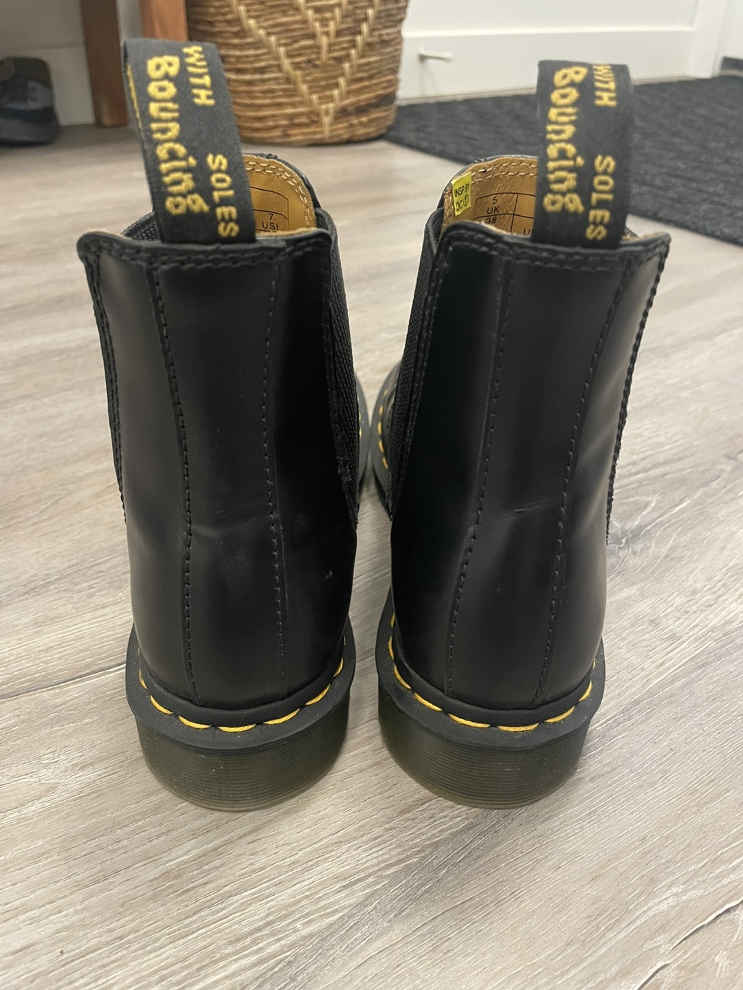 Dr. Martens Chelsea Boots - photo 3