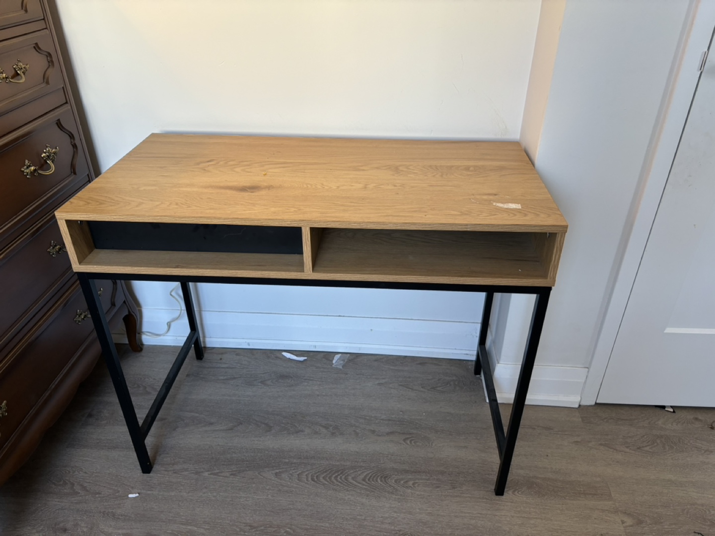 Small Desk with Shelf