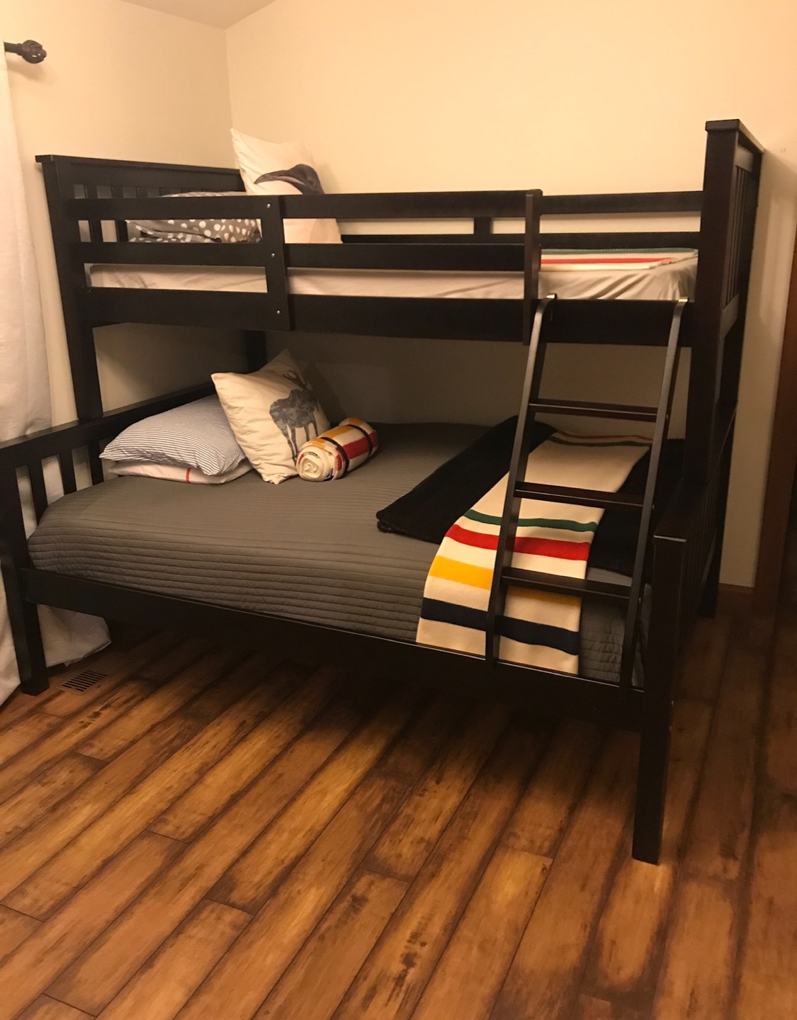 Twin Bunk Bed