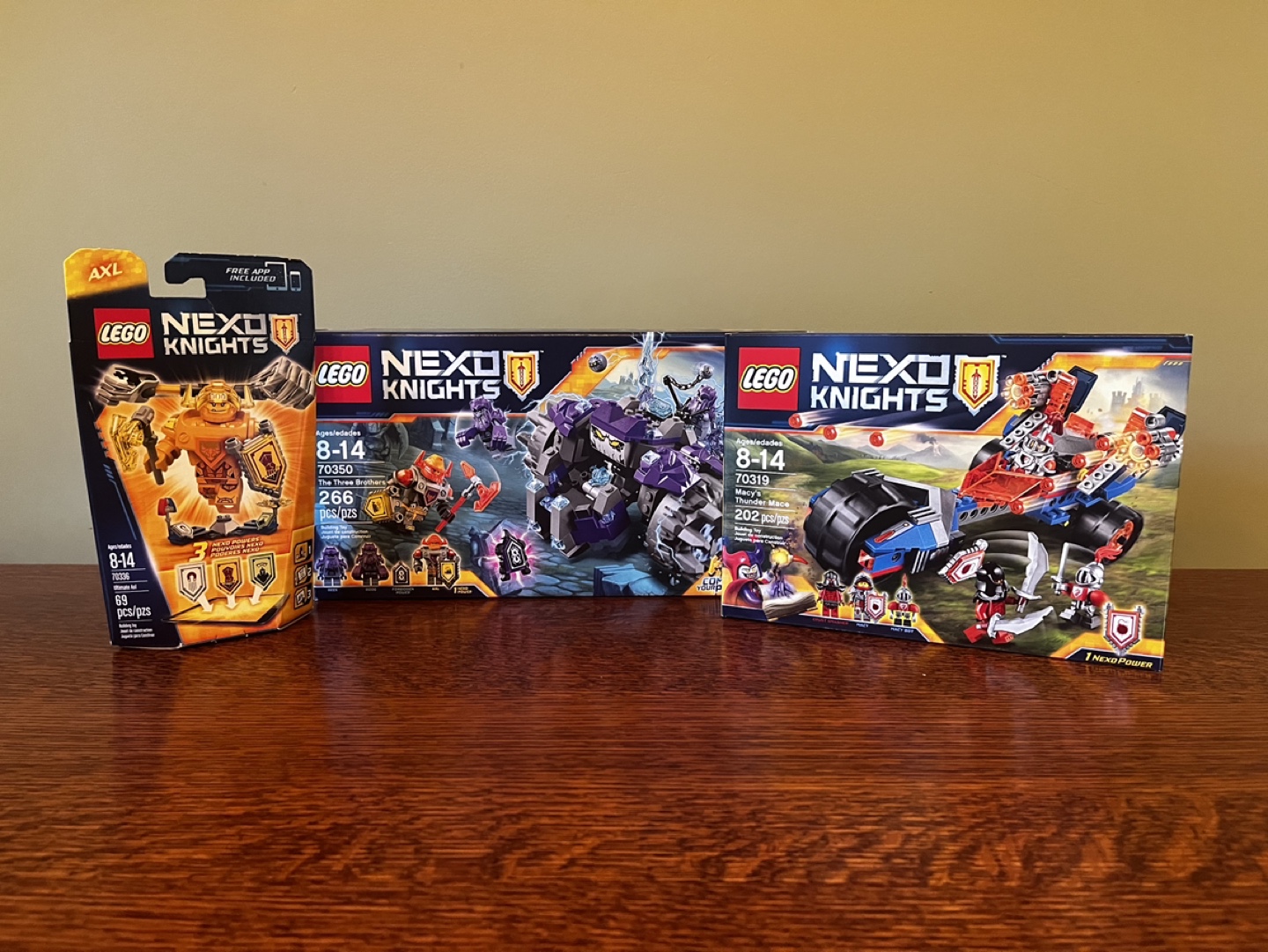 LEGO NEXO Knights / 3 Sets