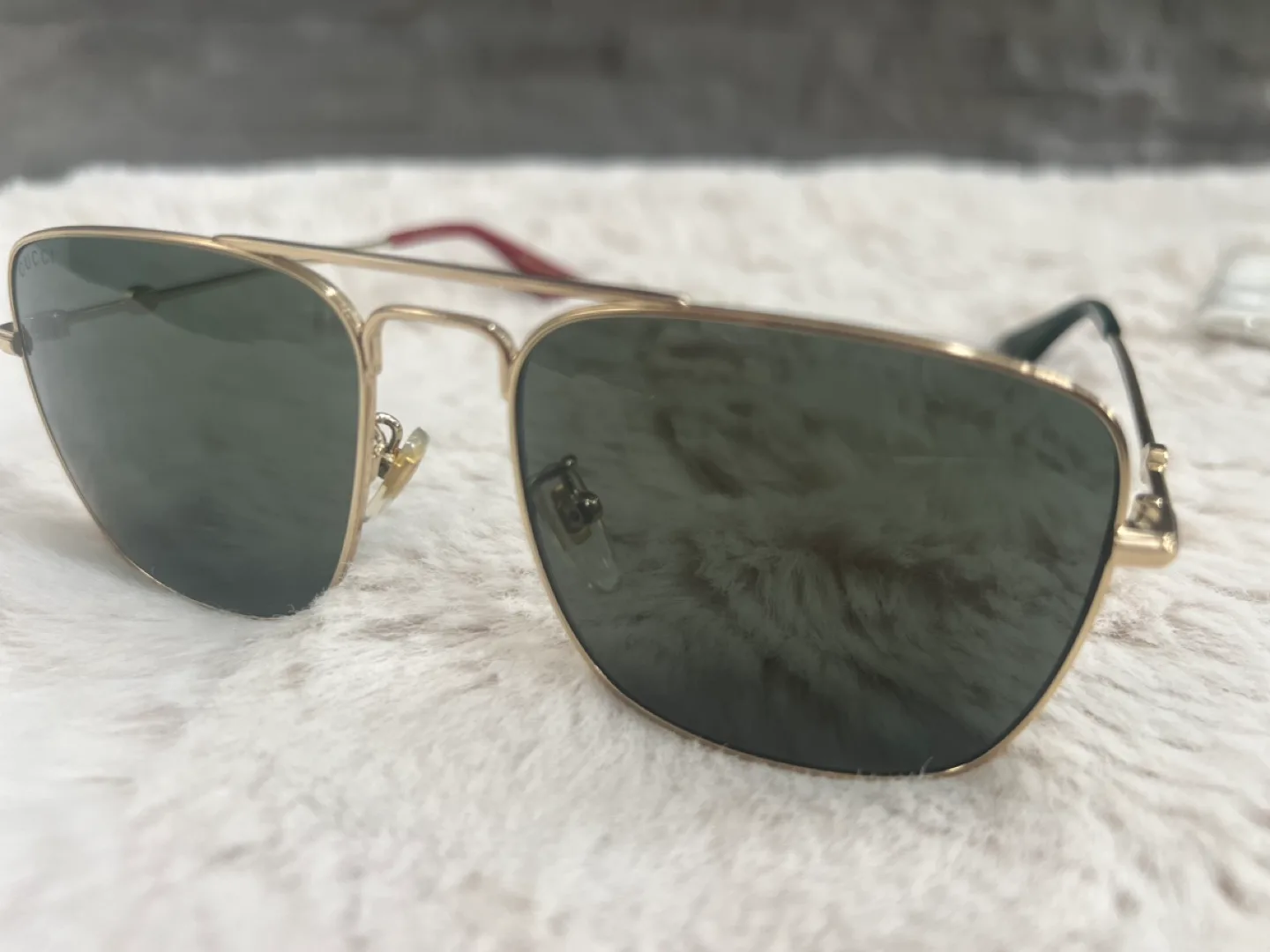 Gucci aviator sunglasses image indicator(6)
