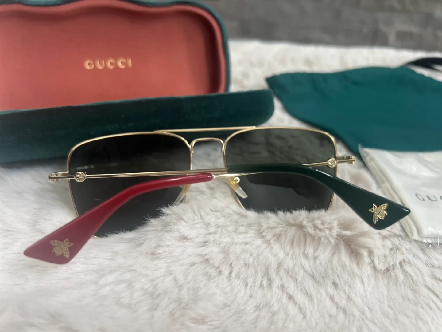 Gucci aviator sunglasses image indicator(5)