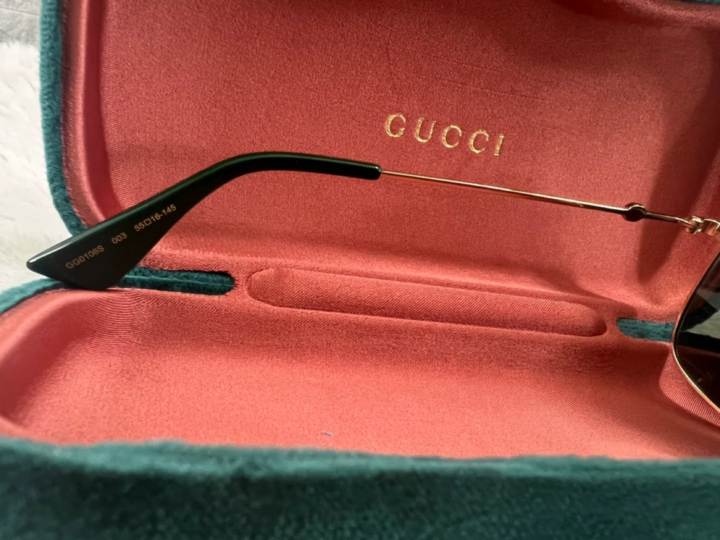 Gucci aviator sunglasses image indicator(7)