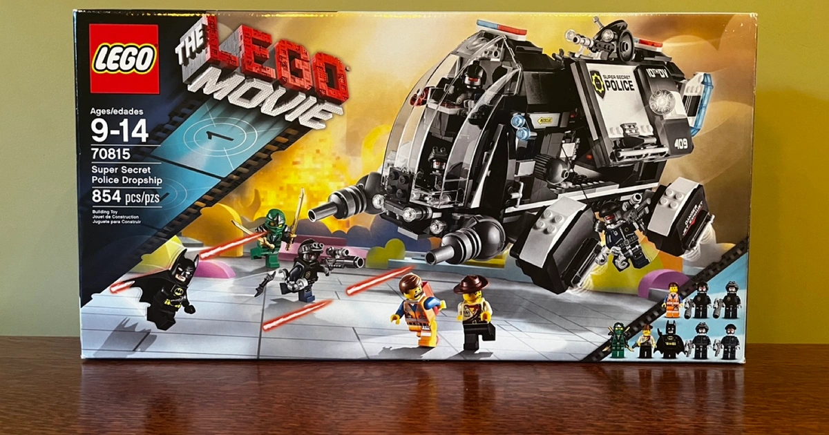 LEGO The LEGO Movie: Super Secret Police Dropship 70815 Karrot