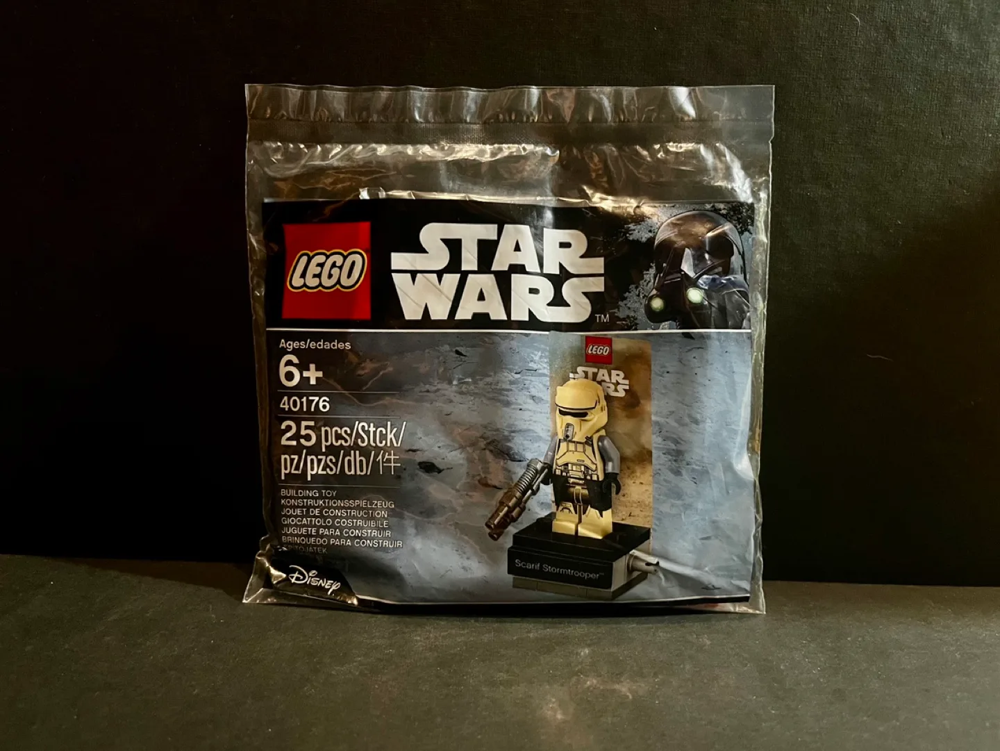 LEGO Star Wars: Scarif Stormtooper (New sealed) thumbnail