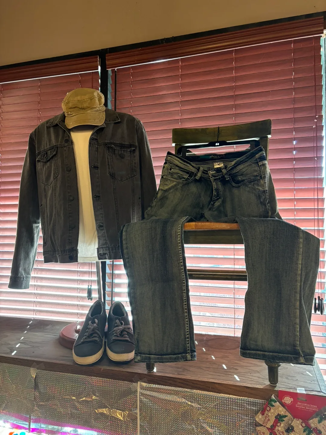 Men's Black Denim Jacket image indicator(10)