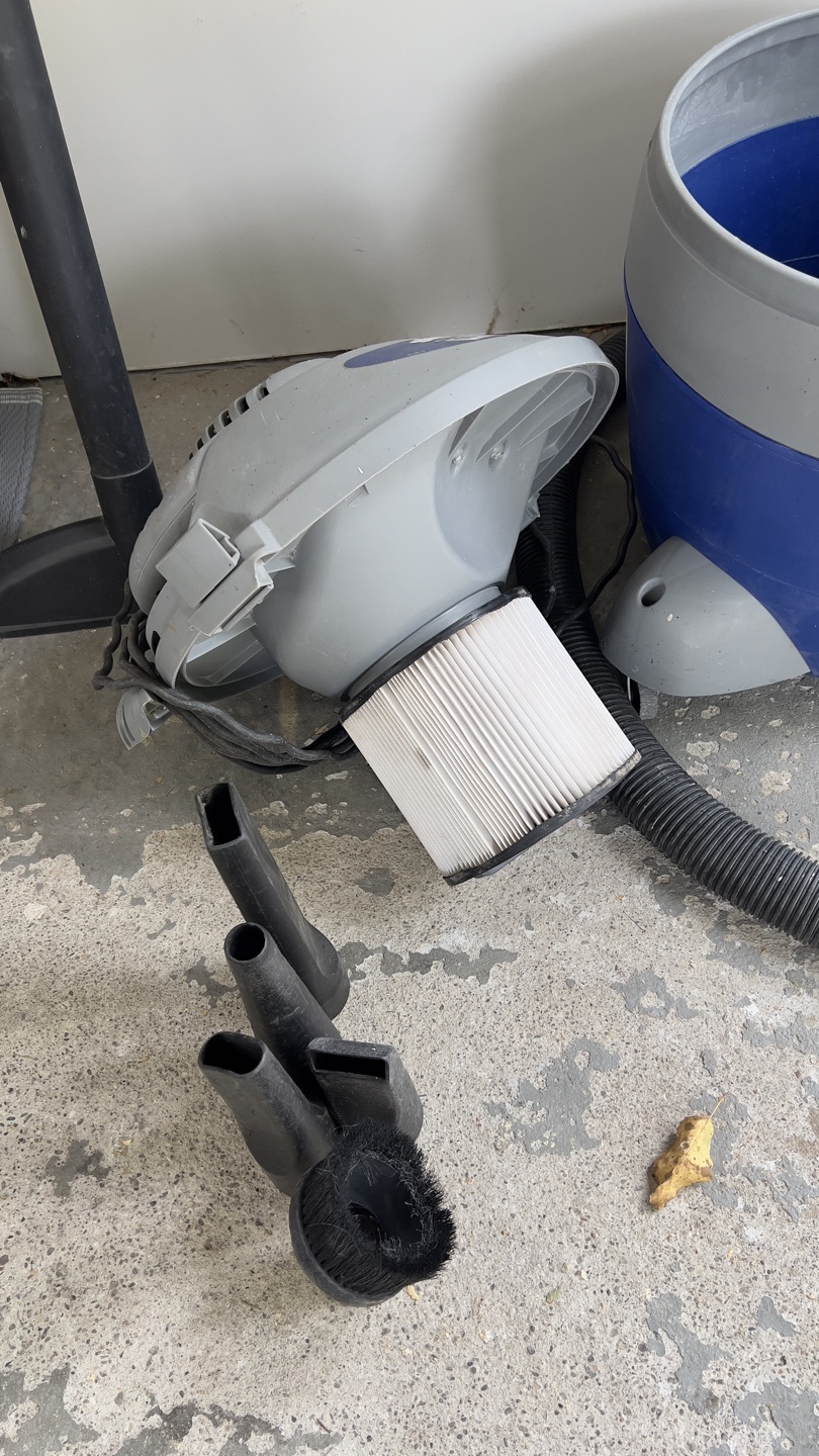 Shop-Vac 16-gallon Wet/Dry Vacuum - photo 2