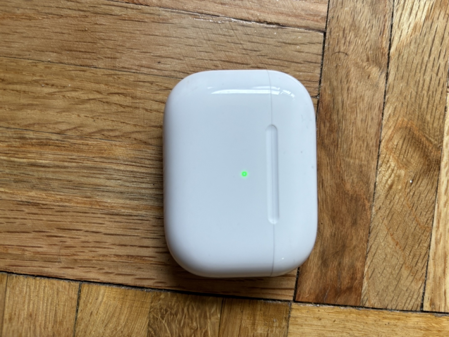 Apple AirPods (2nd Generation) - photo 3