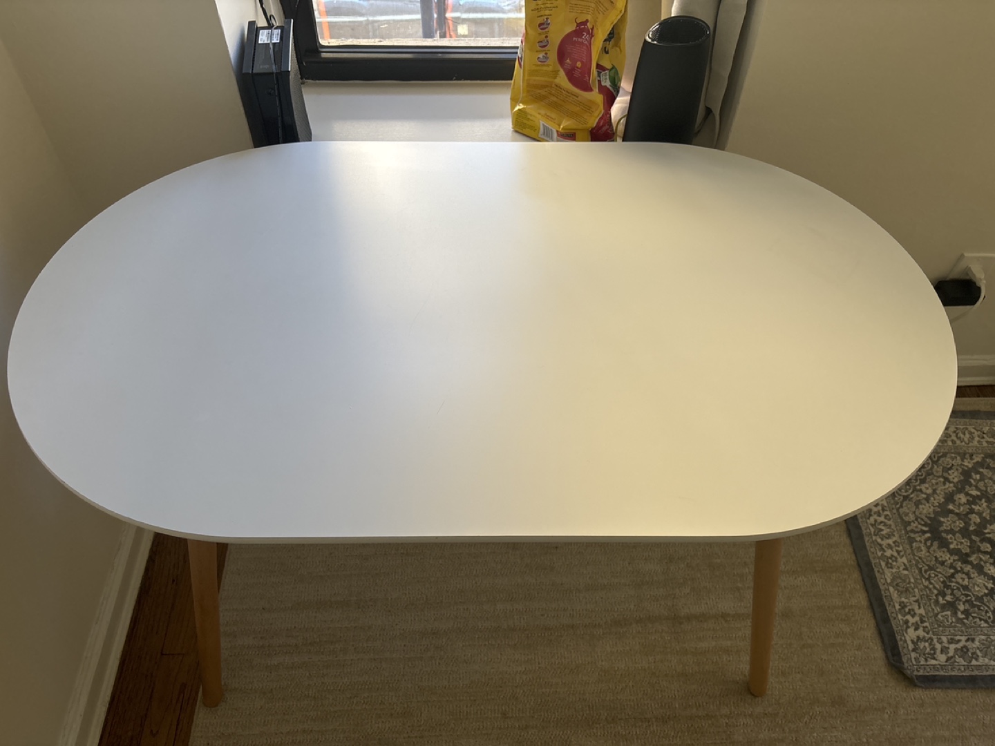 White Oval Dining Table with Wooden Legs - photo 2