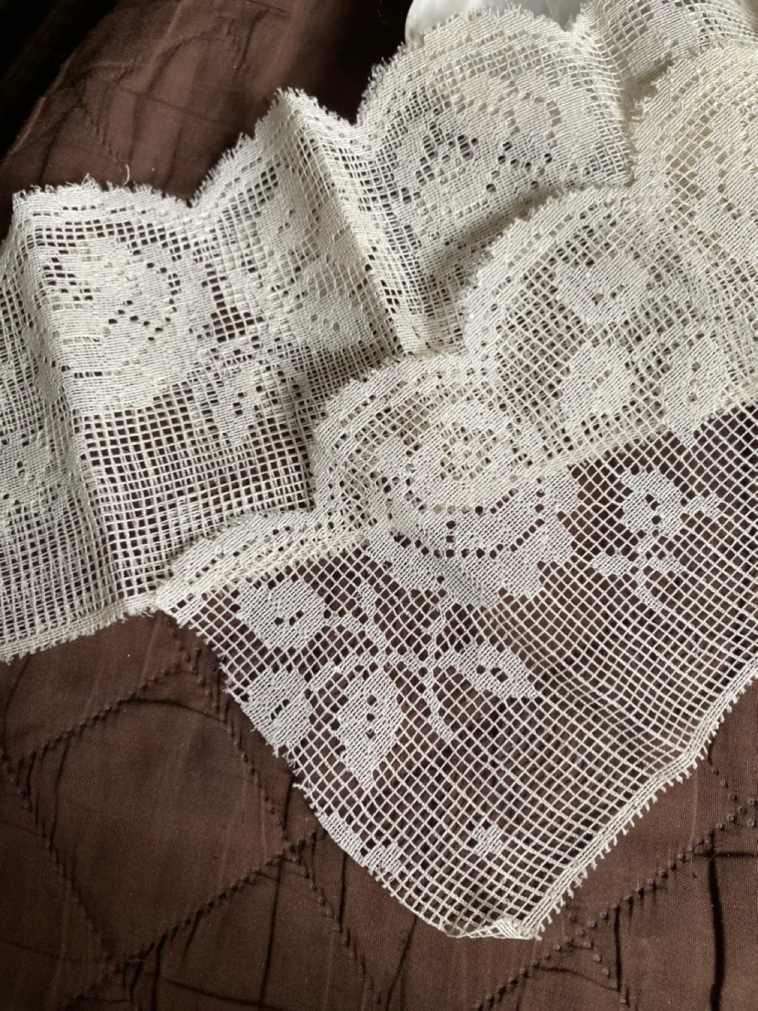 Box of Vintage Lace Trim plus more, 1900s thumbnail