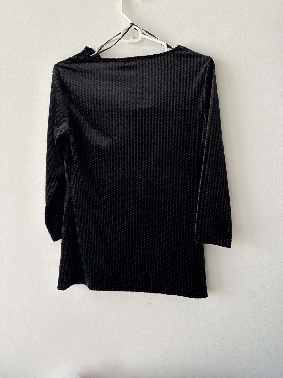 Tahari Black Velvet Top - photo 2