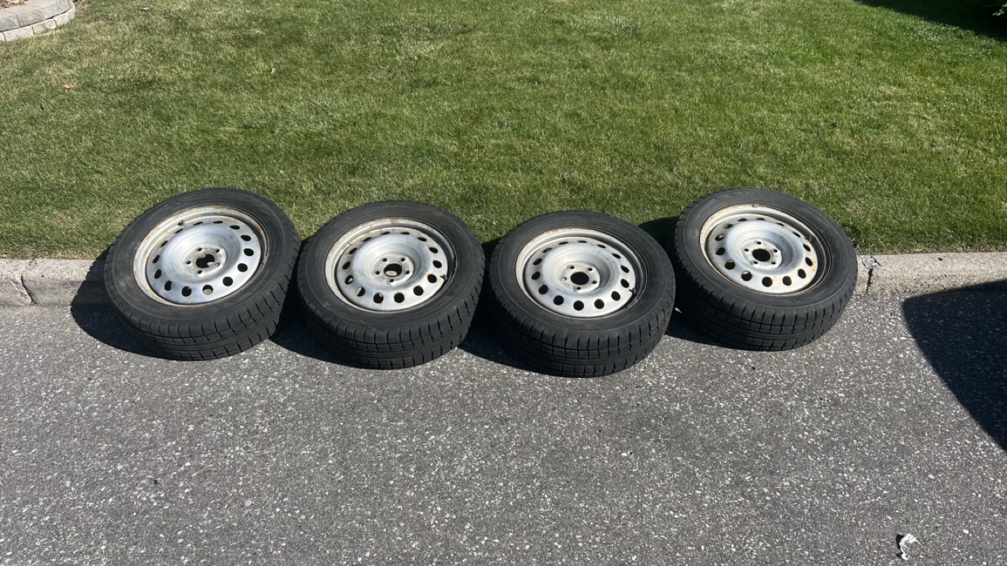 225/55 R17 Winter Tires + Rims for 2019 Mini Countryman