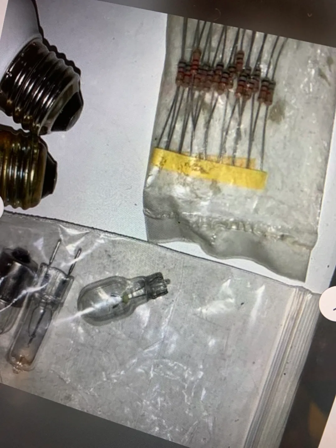 Assorted Light Bulbs image indicator(3)