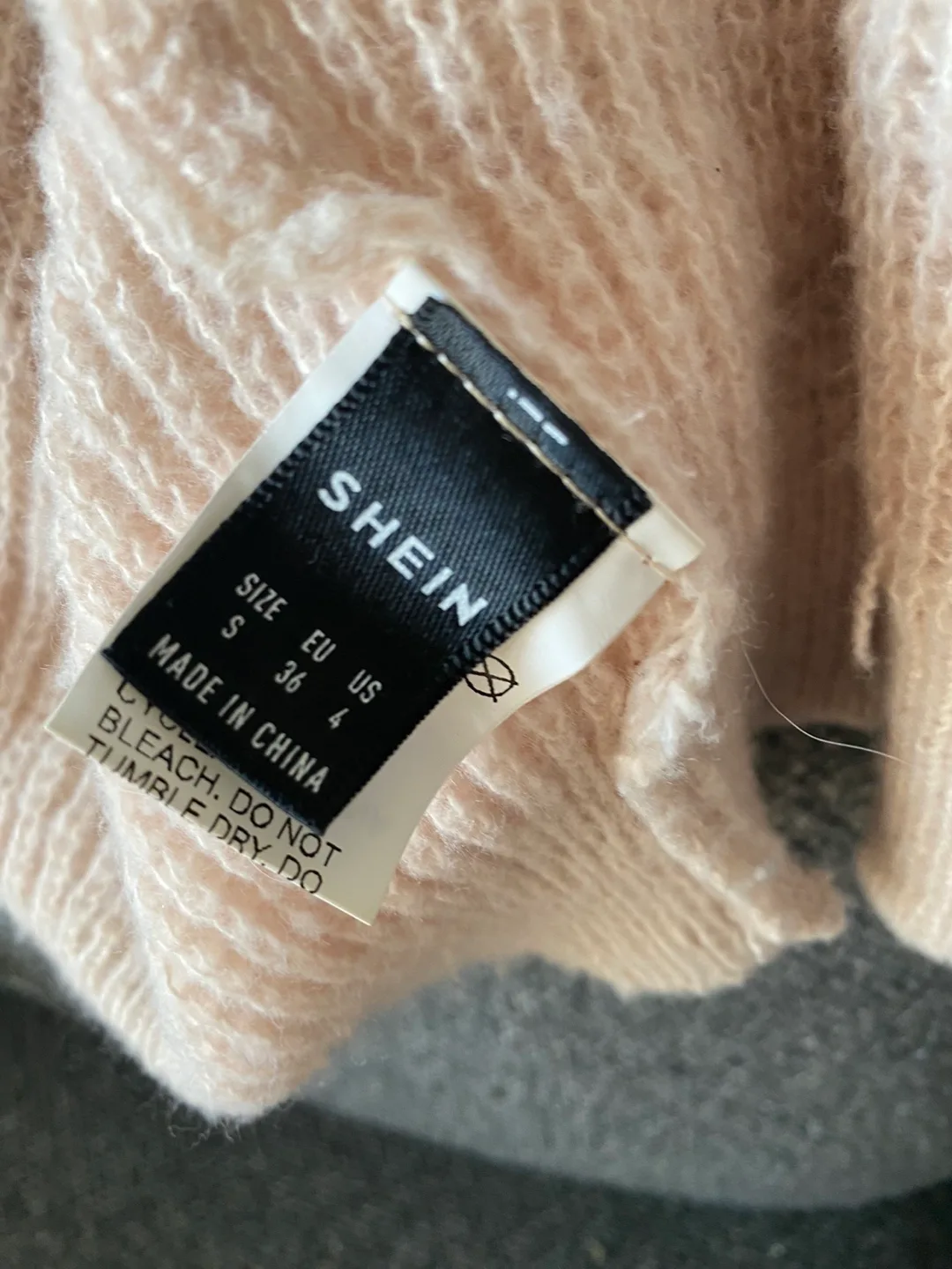 SHEIN Cardigan Sweater image indicator(2)