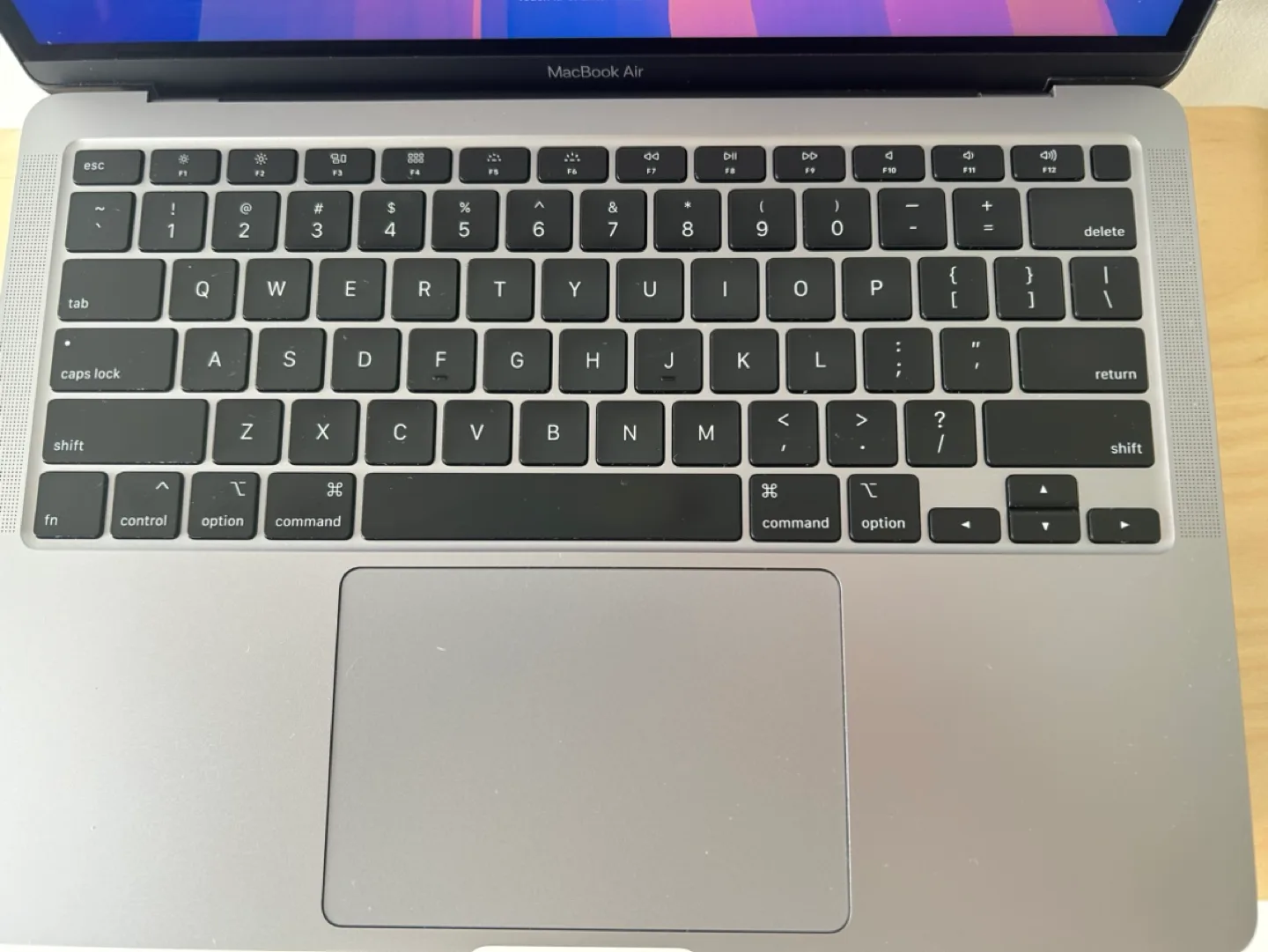Fully Upgraded MacBook Air 13” (2020) 4 Core Intel i5 image indicator(6)
