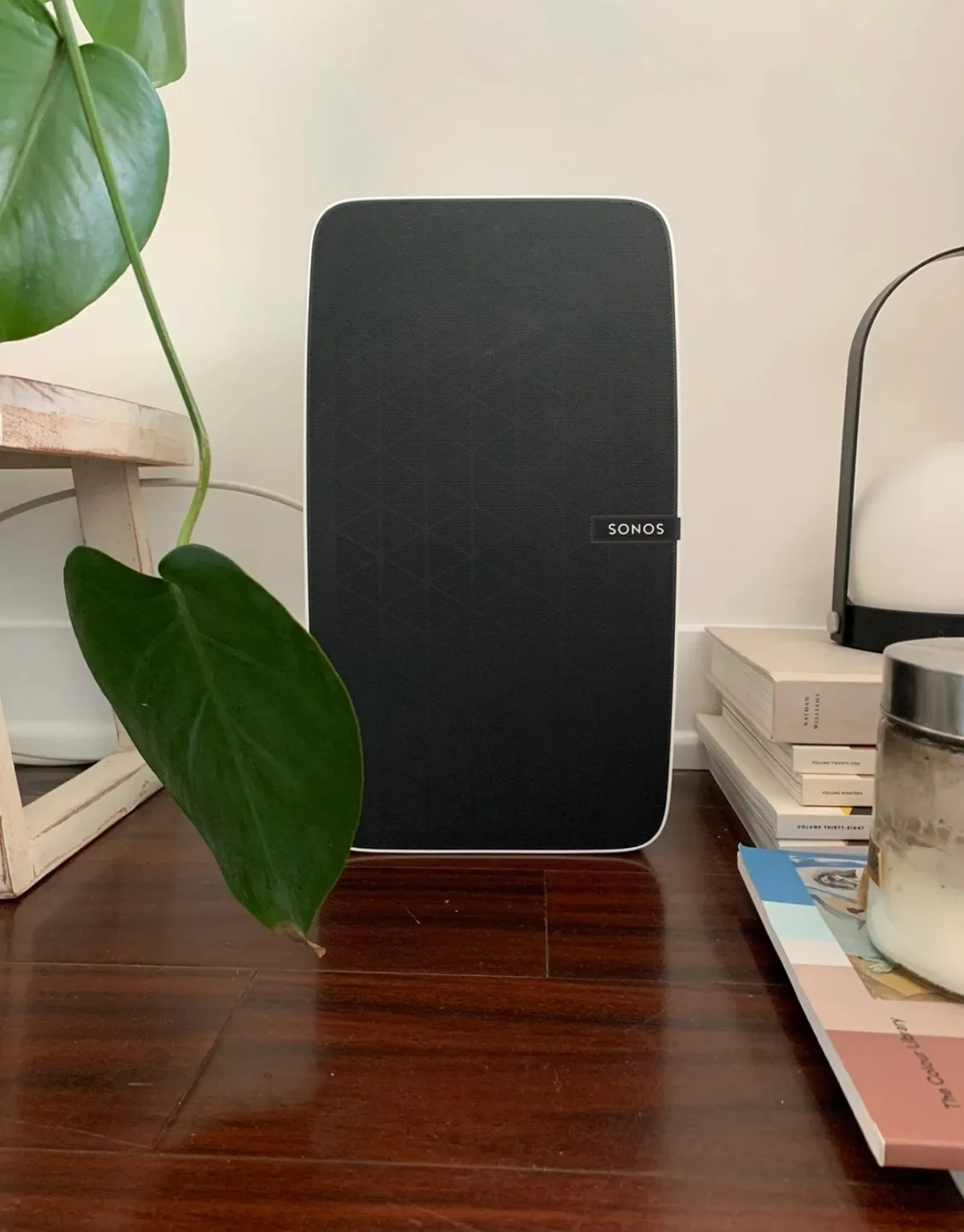 Premium Audio SONOS Play: 5 Wireless Speaker (retail $699) thumbnail