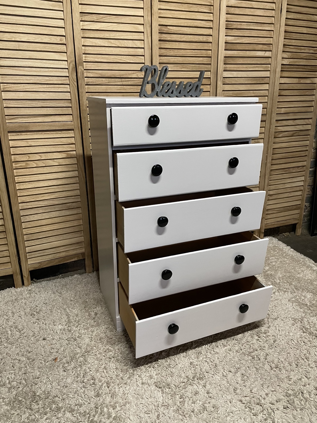 White 5 Drawer Dresser - photo 3