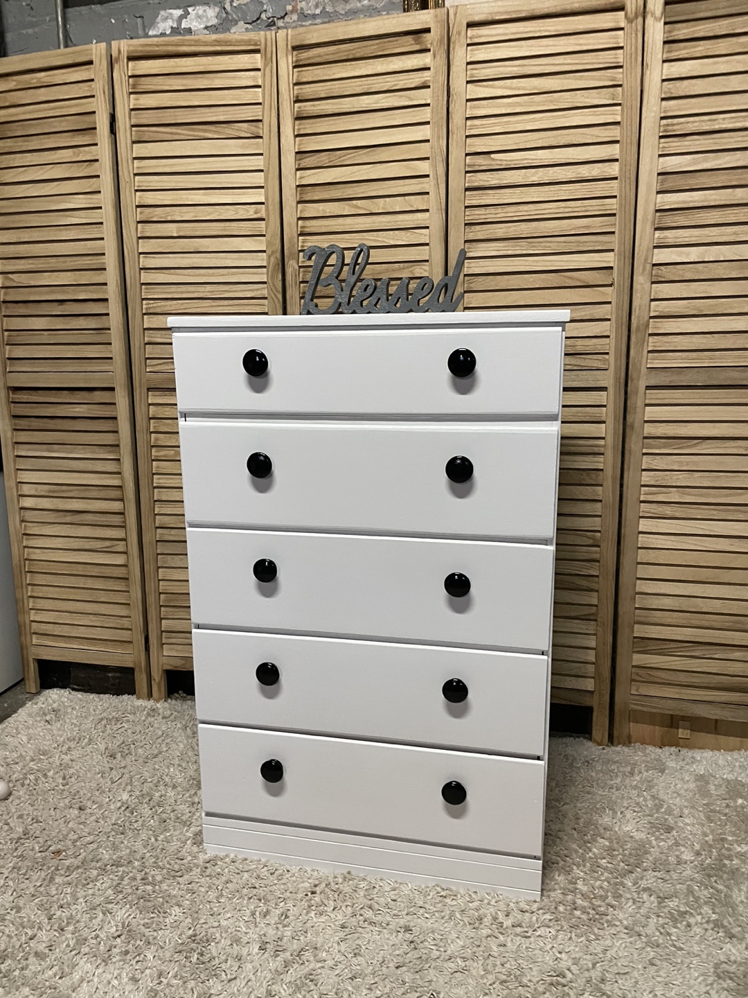 White 5 Drawer Dresser - photo 2