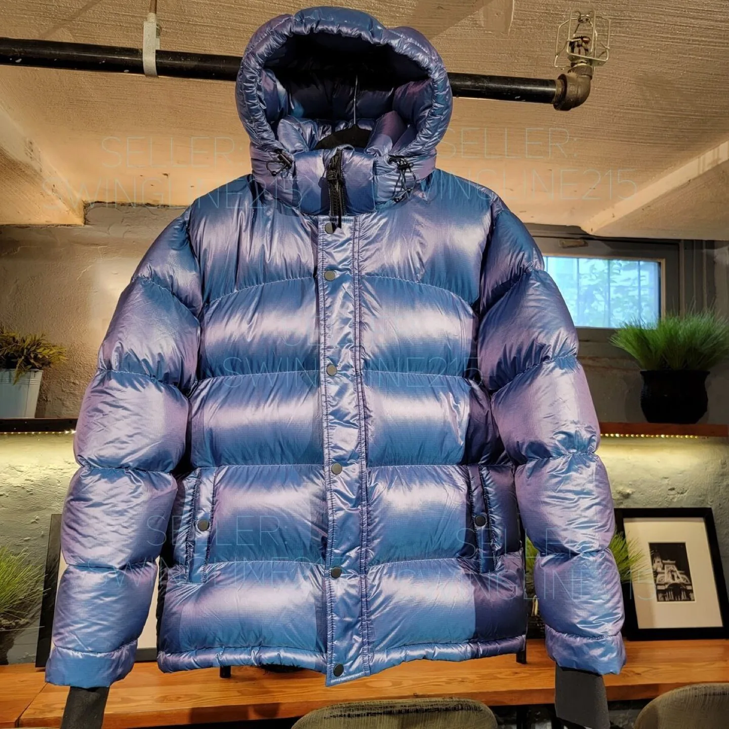 Aritzia the Puffer Jacket (short) image indicator(5)