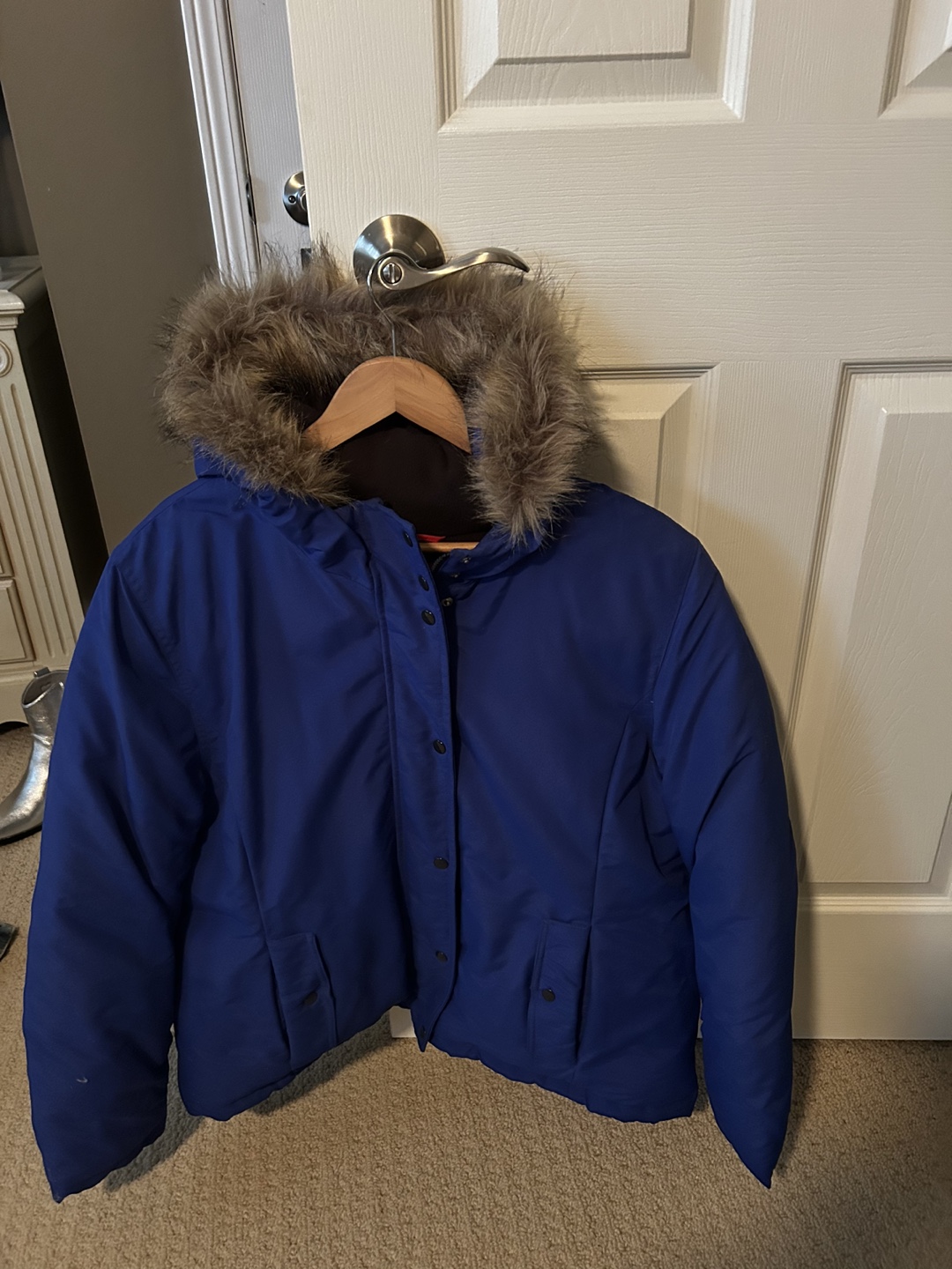 Women's old navy winter coat. - photo 3