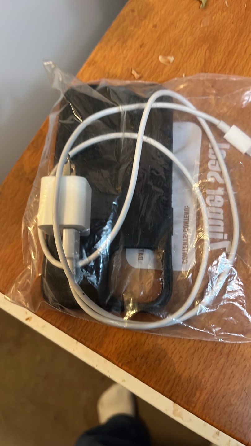 iPhone 13 Pro Max - photo 3
