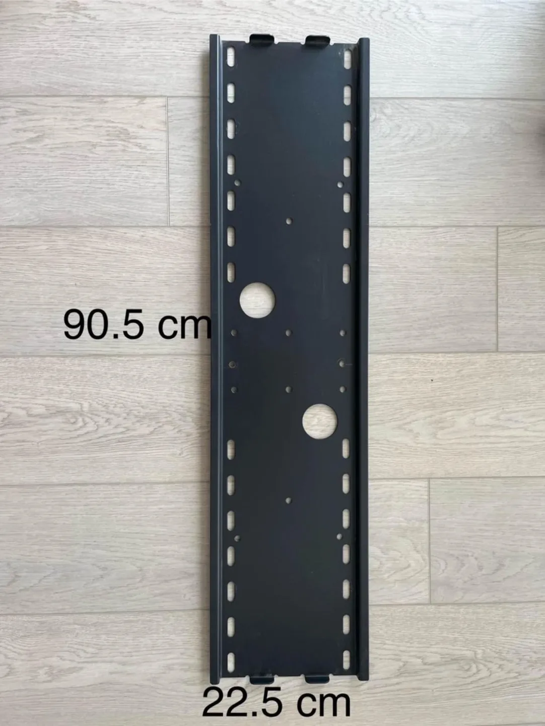 TV Wall Mount Bracket thumbnail