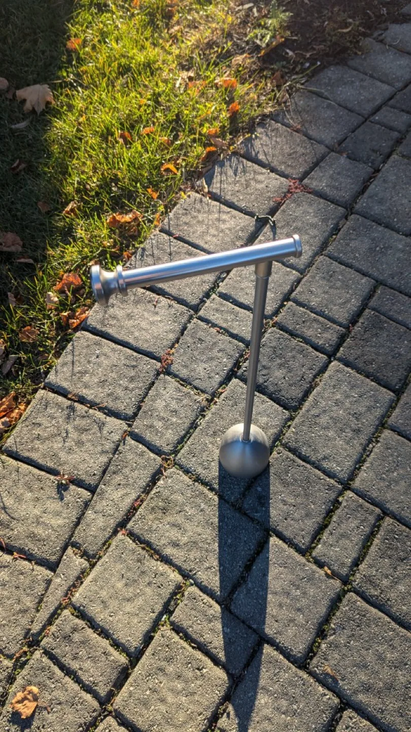 Free-Standing Toilet Paper Holder image indicator(2)