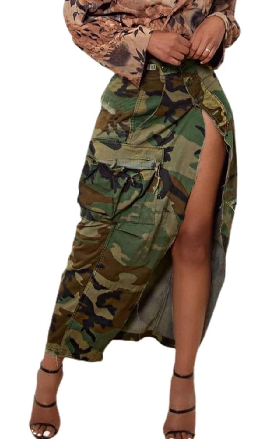 Camouflage Cargo Skirt with Side Slit