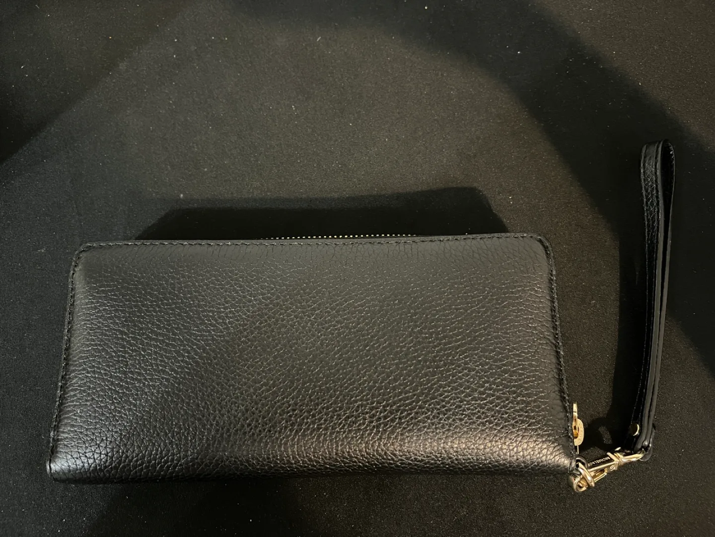 Michael Kors Large Saffiano Leather Continental Wallet image indicator(2)