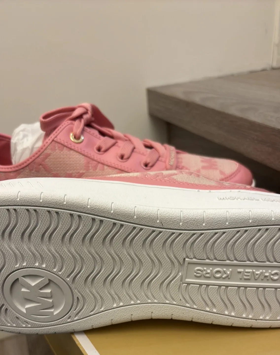 Michael Kors Pink Sneakers image indicator(2)