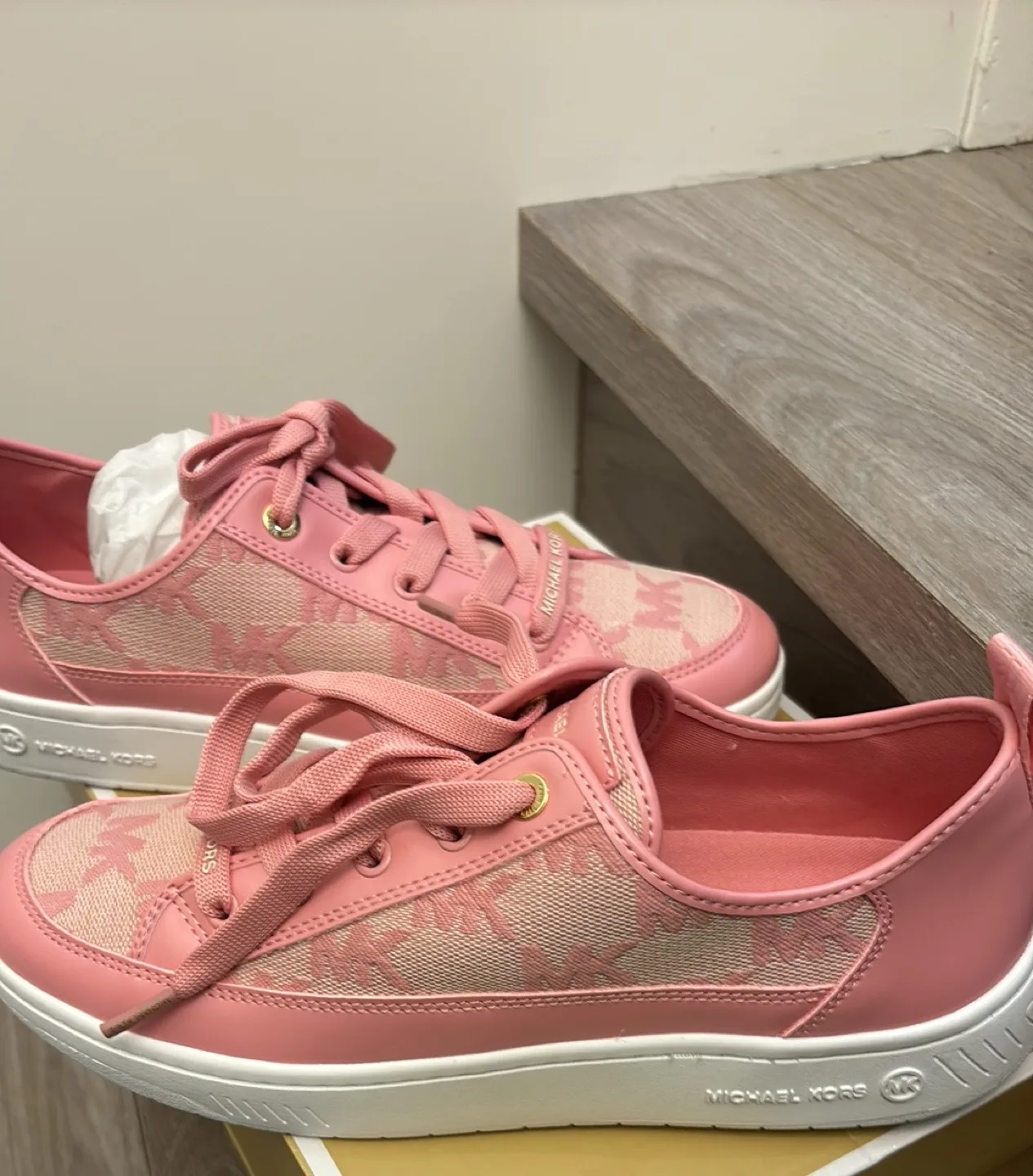 Michael Kors Pink Sneakers image indicator(3)