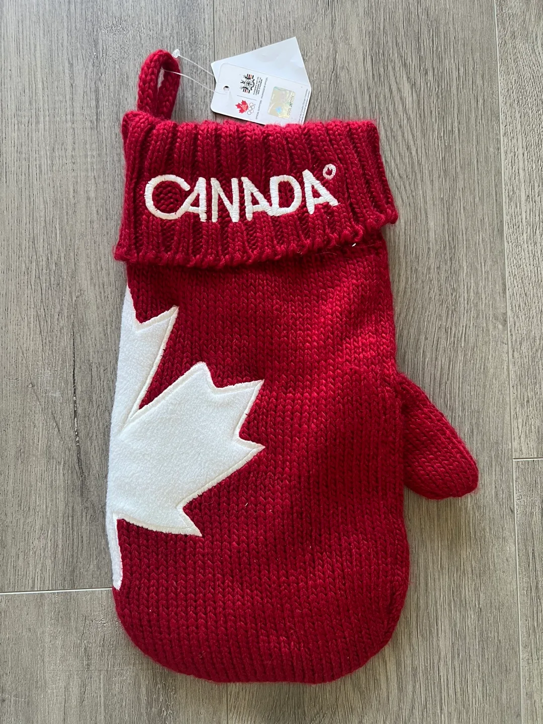 Canadian Olympic Knit Stocking image indicator(2)