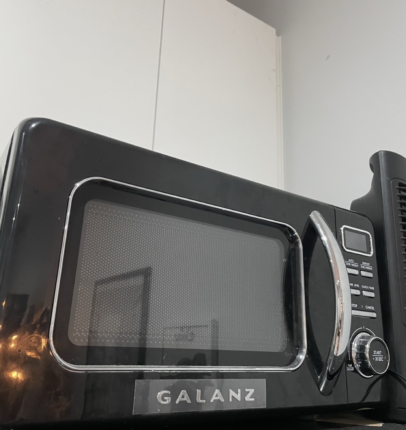Retro microwave - photo 2