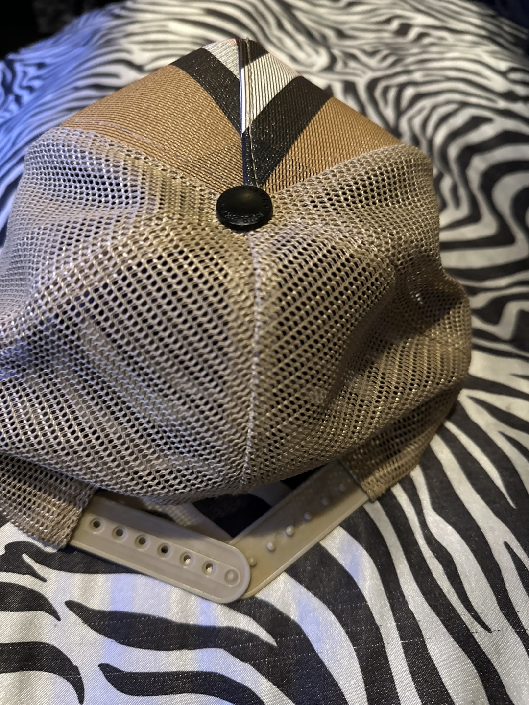 Burberry  Mesh Baseball Cap - photo 2