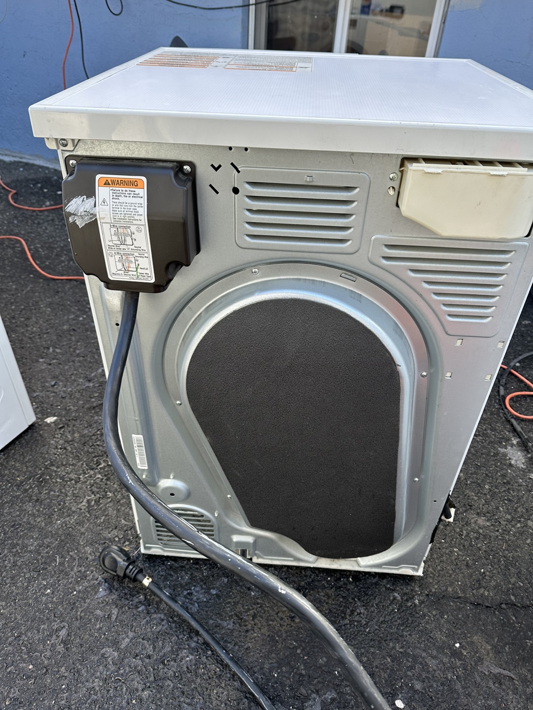 LG Electric Dryer - photo 5