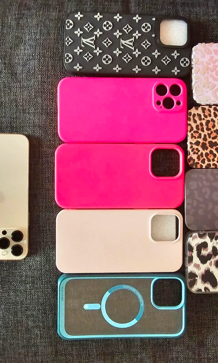 iPhone 13 Pro Max - Gold - 85% Battery Health image indicator(8)