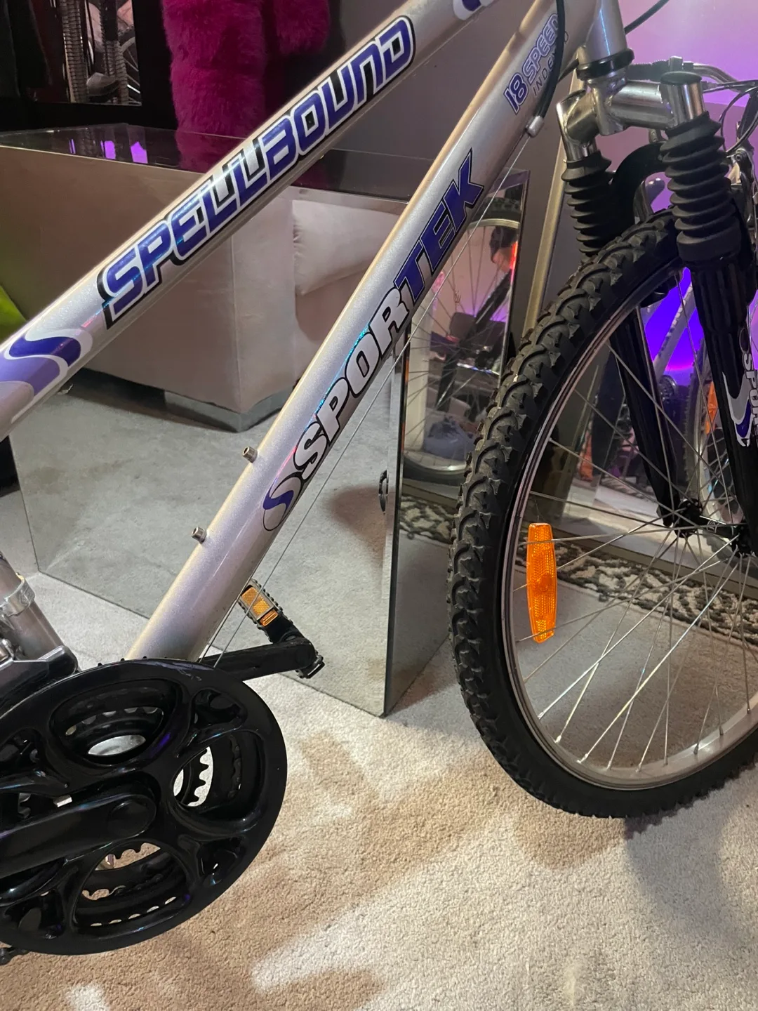 Spellbound 18 Speed Mountain Bike image indicator(4)