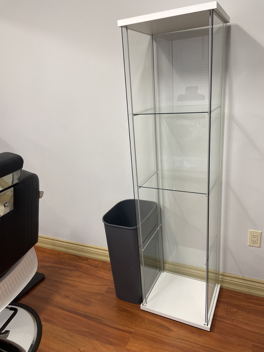 Glass Display Cabinet with 2 Shelves or 3