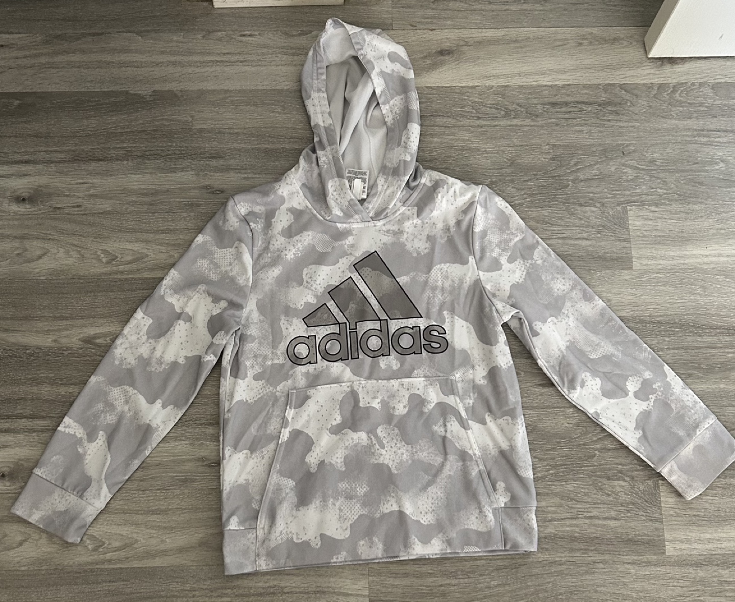 Adidas Youth Hoodie Size M 10 12 Karrot