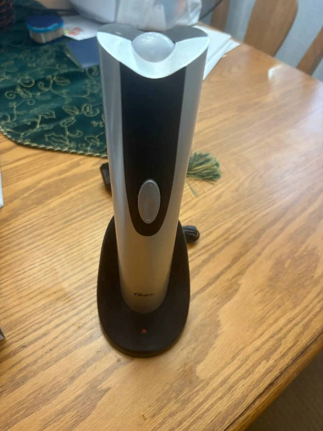 Electric Wine Opener thumbnail