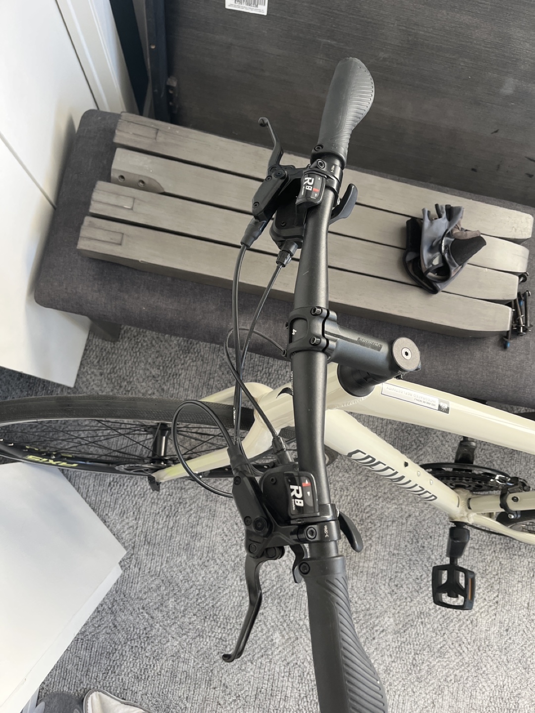 Specialized Sirrus 3.0 - Disc brakes - photo 3