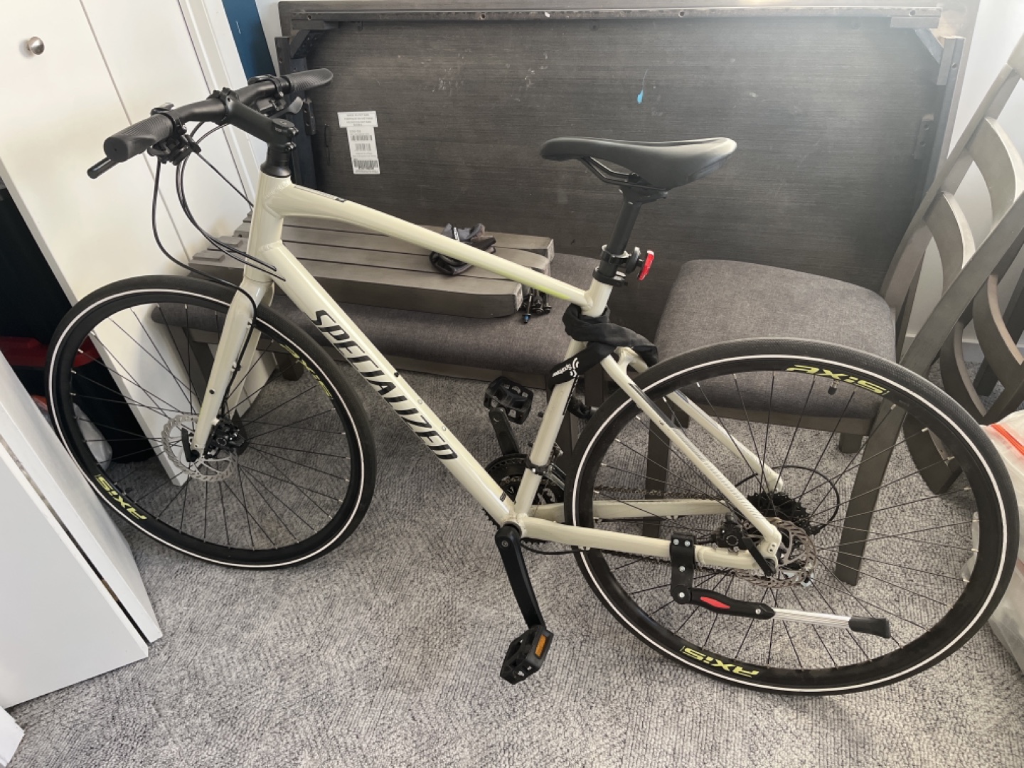 Specialized Sirrus 3.0 - Disc brakes