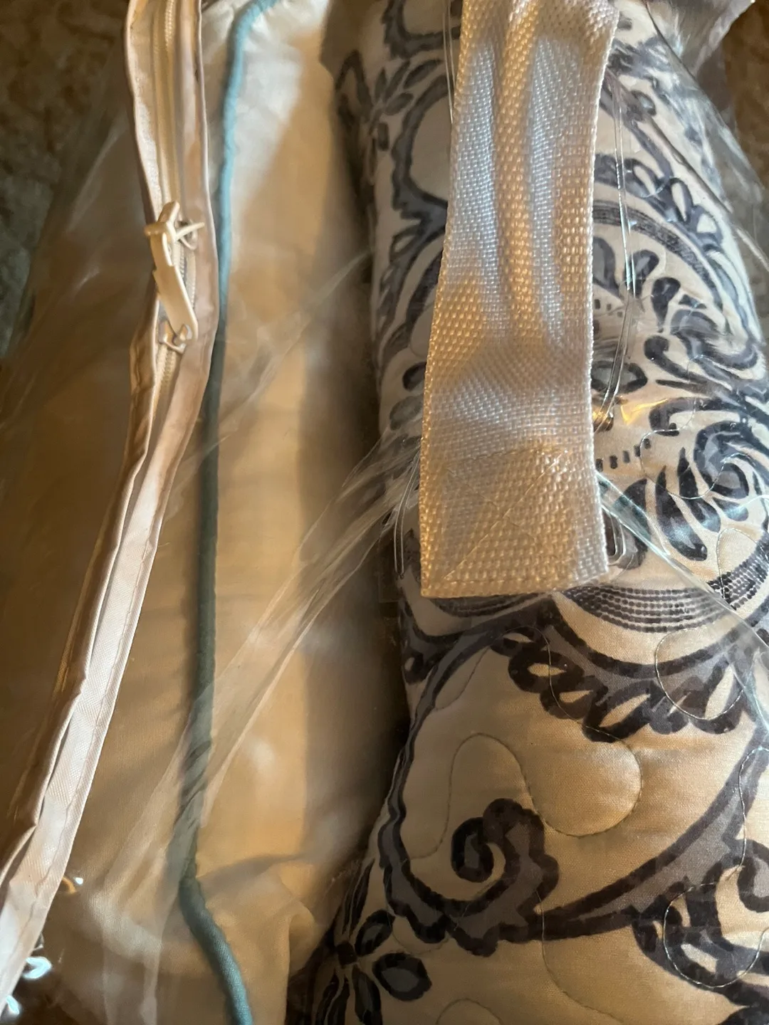 Inspire Azita 4 Piece Quilt Set Queen Size image indicator(4)