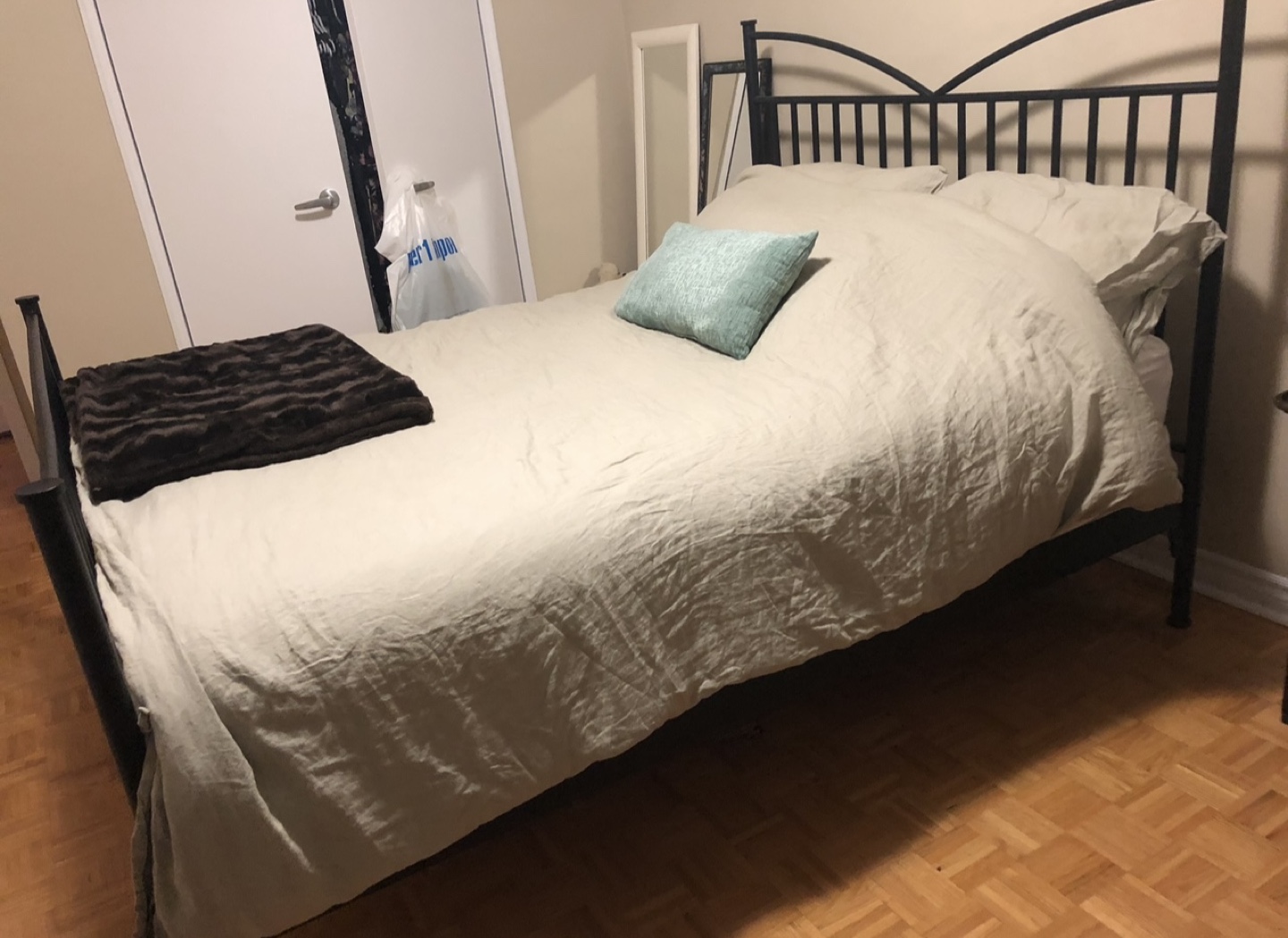 IKEA Black Metal Queen Size Bed Frame - photo 3