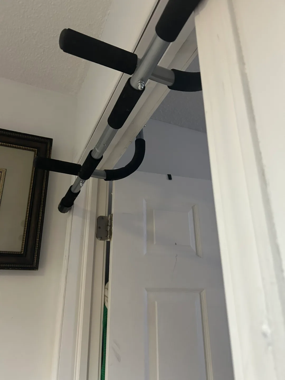 Doorway Pull Up Bar image indicator(2)