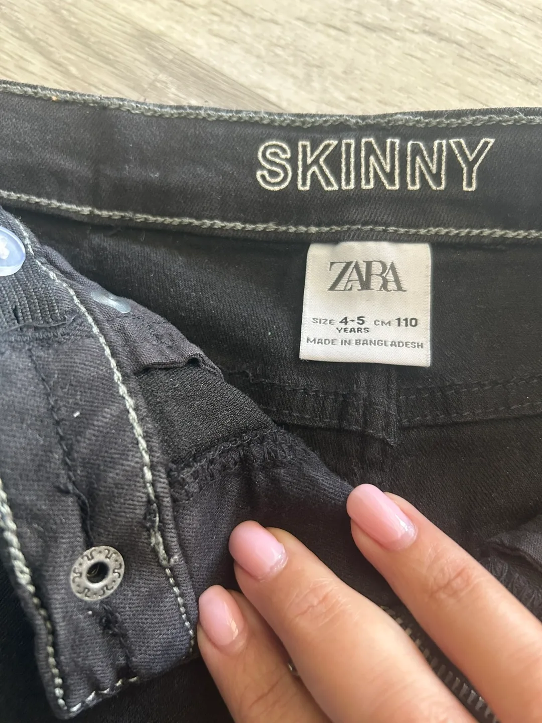 Zara Kids Black Skinny Jeans image indicator(2)