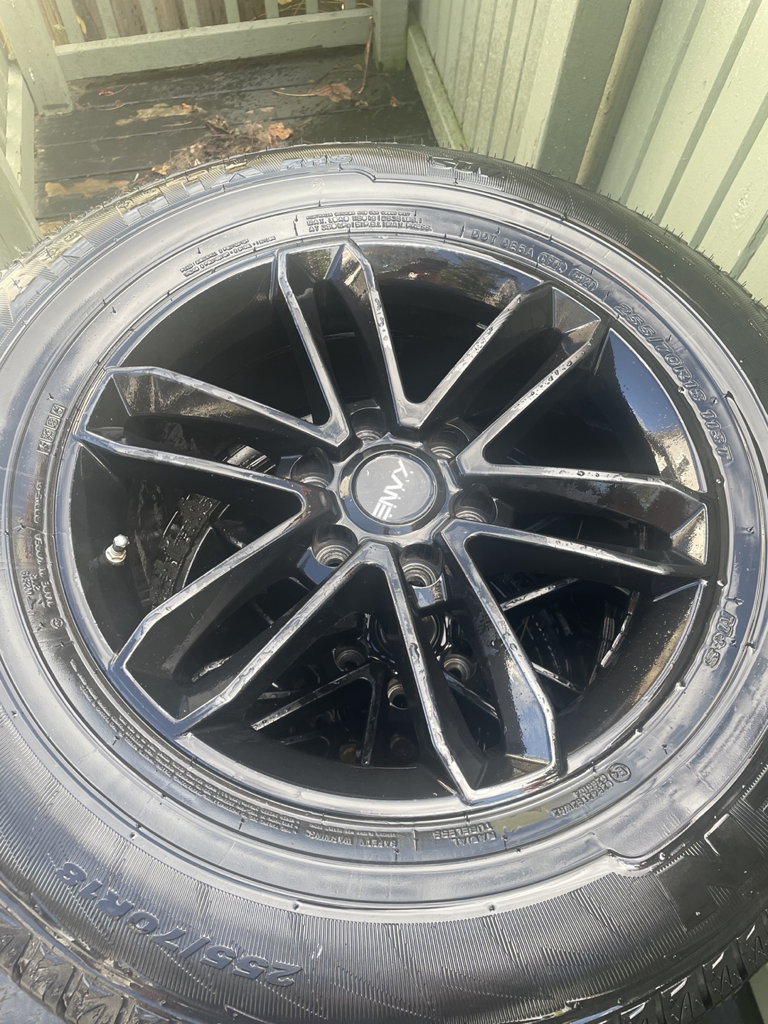 SUV/TRUCK 18” 6-Bolt Rims + 255/70R18 Tires - photo 2