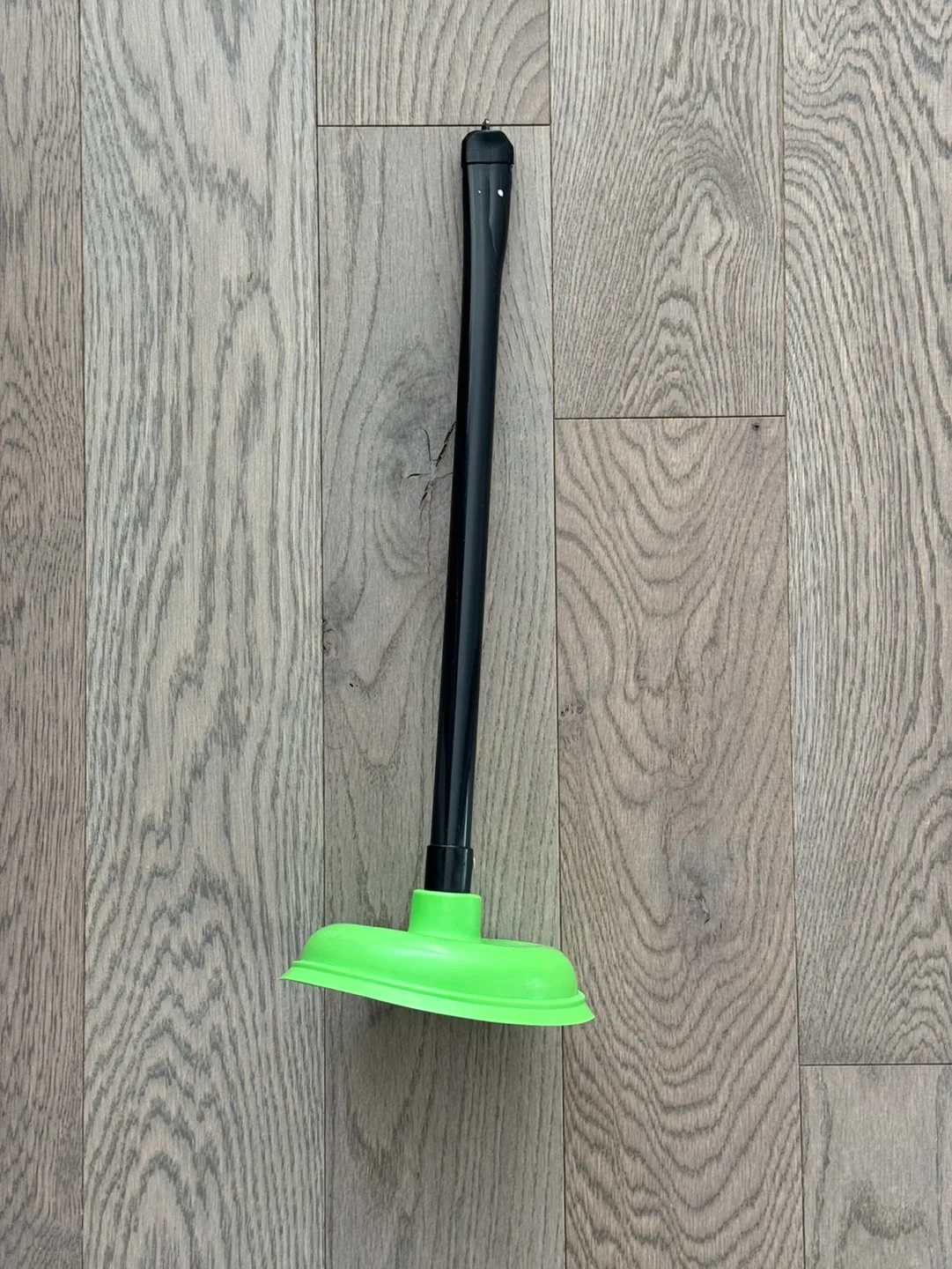 Luigi Costume with Accessories with Green Plunger image indicator(3)