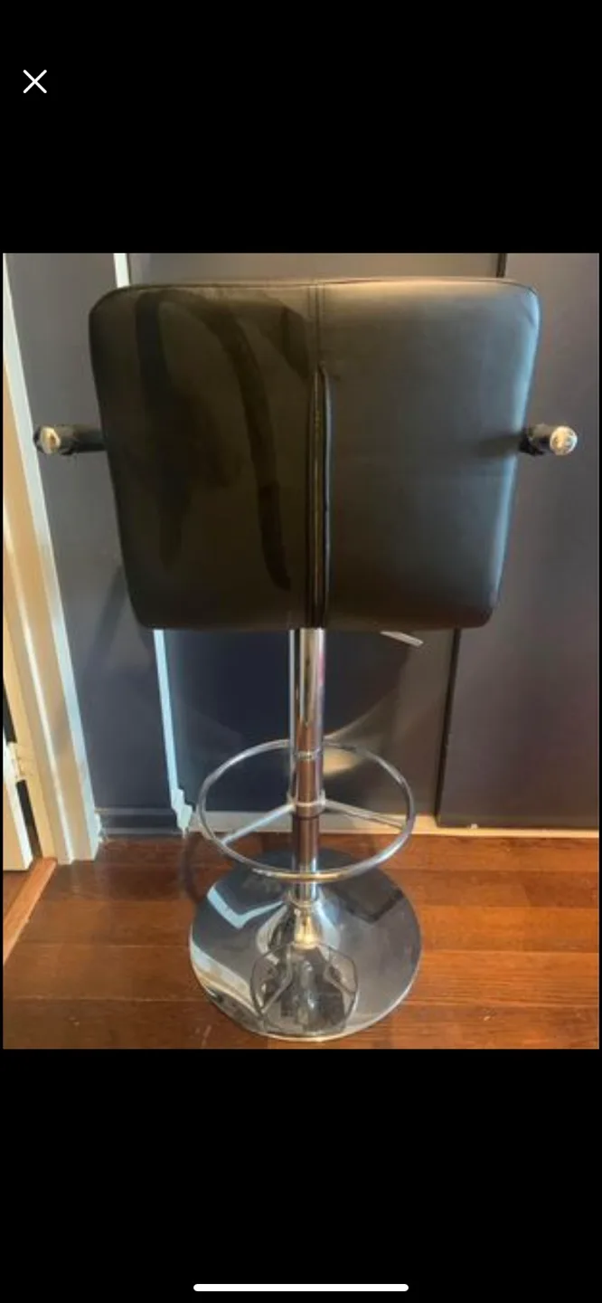 Black Adjustable Bar Stool image indicator(3)